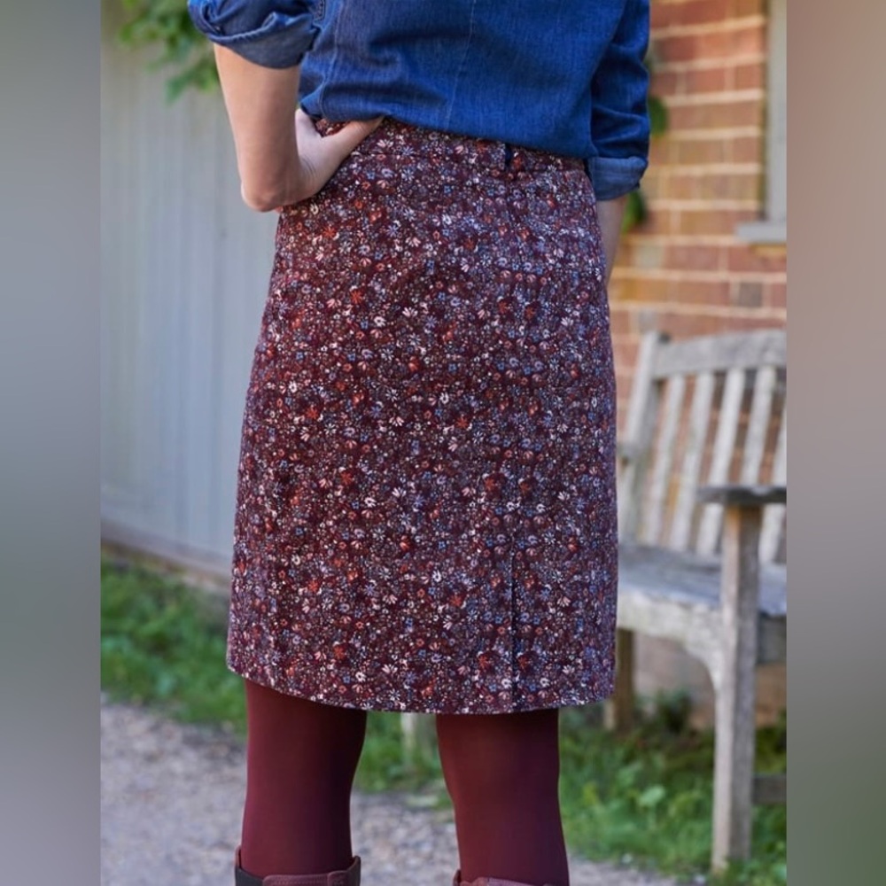 NWT WoolOvers Pocket Detail Cord Skirt In Autumn Floral - Picture 2 of 10